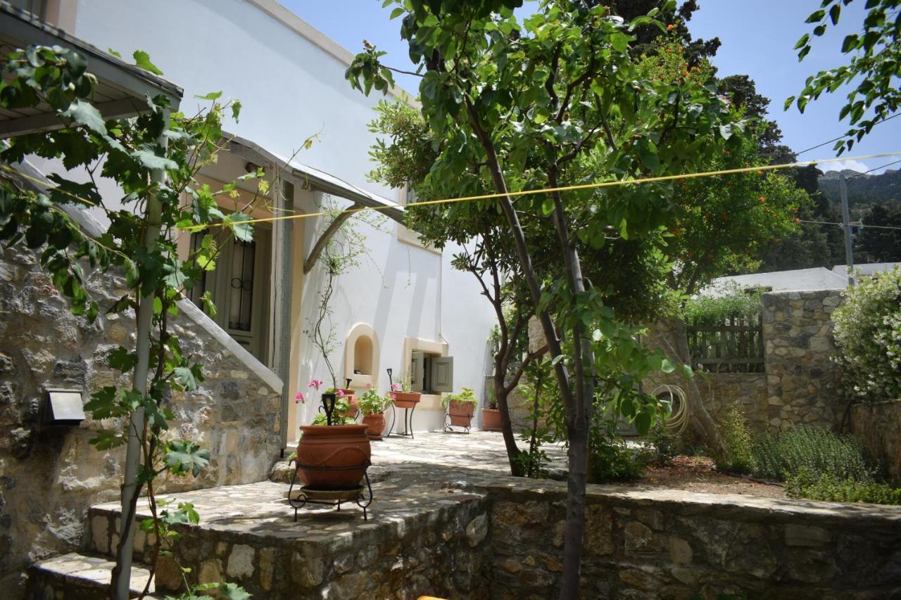 Παραδοσιακό Σπίτι Villa Asfendiou ภายนอก รูปภาพ